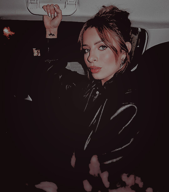 Dakota ᡣ𐭩 tweet media