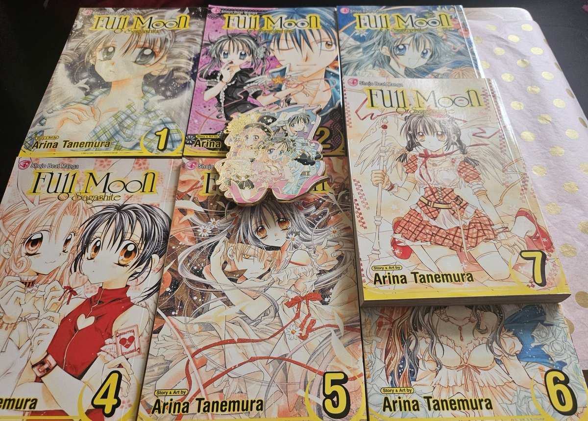 <a href="/shojobeat/">Shojo Beat</a> Negi Ramen is the best. Here are my original Shojobeat volumes of Full Moon after more than 20 years. Still one of my favorite series ever. #fullmoonosagashite #arinatanemura #shojobeat #shoujo #manga