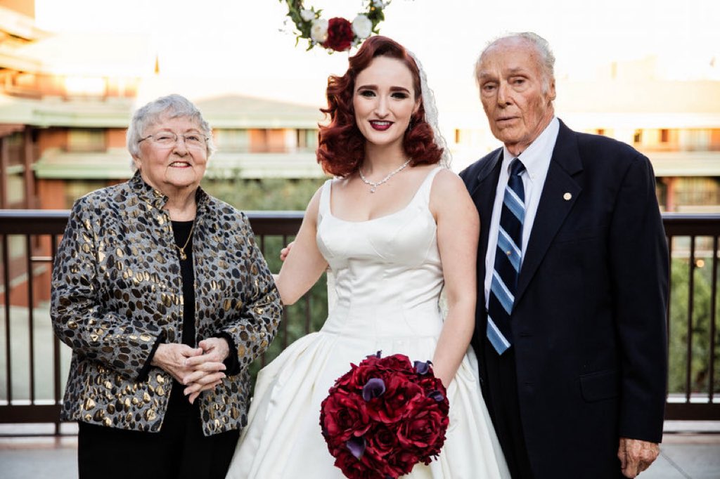 Alexandria the Red tweet media