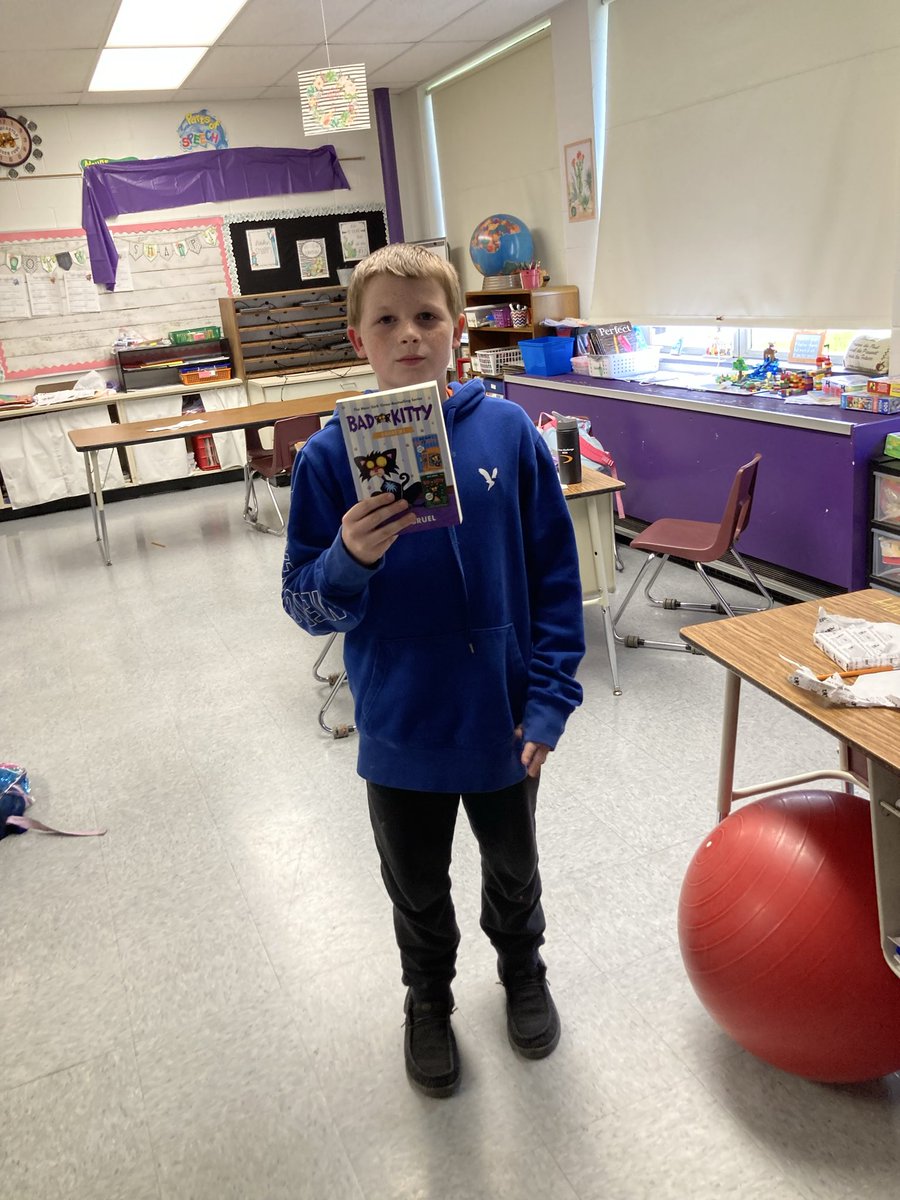 tz_school's tweet image. Book Blast books were distributed today. Everyone received at least one book.  Check out Miss Musgrave’s class!   #bookblast #literacy