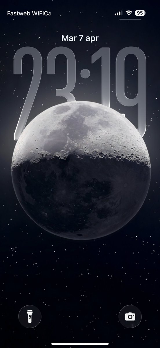 sfondi_ispazio's tweet image. Moon | Depth Effect + 3D Spatial Scene Wallpaper - Download in HD via Telegram ➡️ t.me/wallpaperselec… or click this link to open the Wallpapers Central app directly: wallpapers.ispazio.net/id/1904362