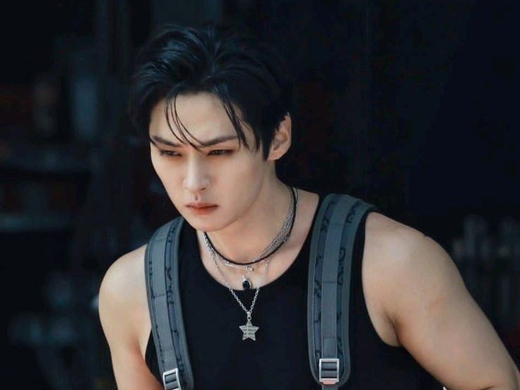 mushishiau's tweet photo. •• minsung au 🔞 || o que ele faria comigo? ••

Onde Jisung vai ter sua primeira vez e decide pedir uma ajudinha ao seu melhor amigo.

“Quero saber… onde ele pretende me tocar, o que devo sentir quando ele me tocar, onde devo tocá-lo… O que ele faria comigo?” https://t.co/7RSSKD6j4z