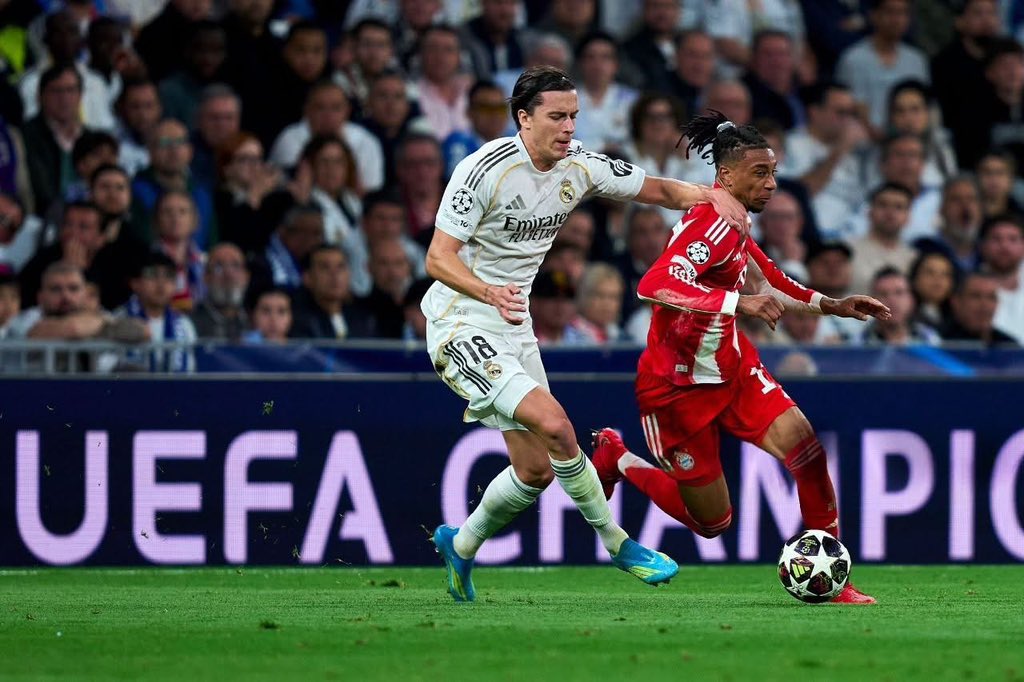 TheAminFCB2's tweet image. Olise joins yamal as Carreras’ new daddy