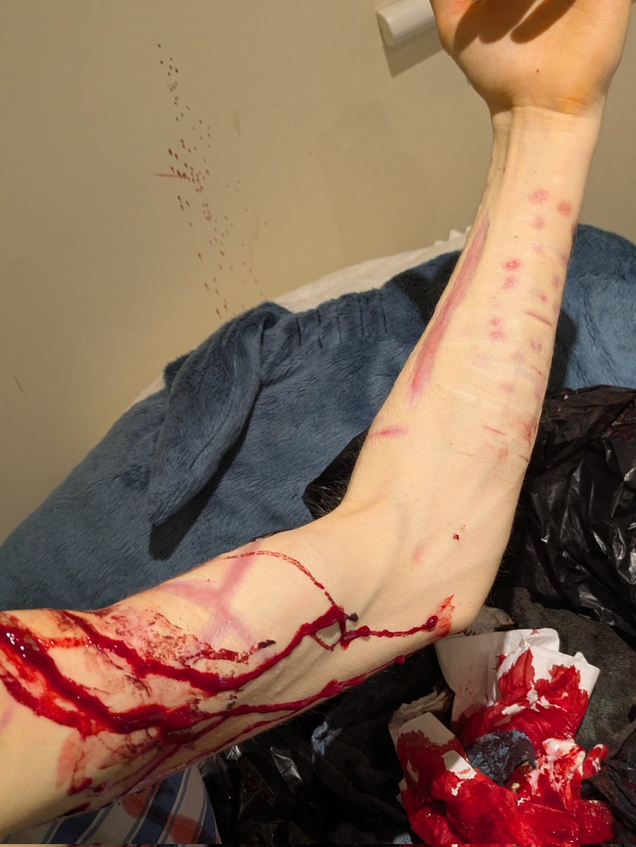 Axel ◇sh(ed)twt◇ tweet media