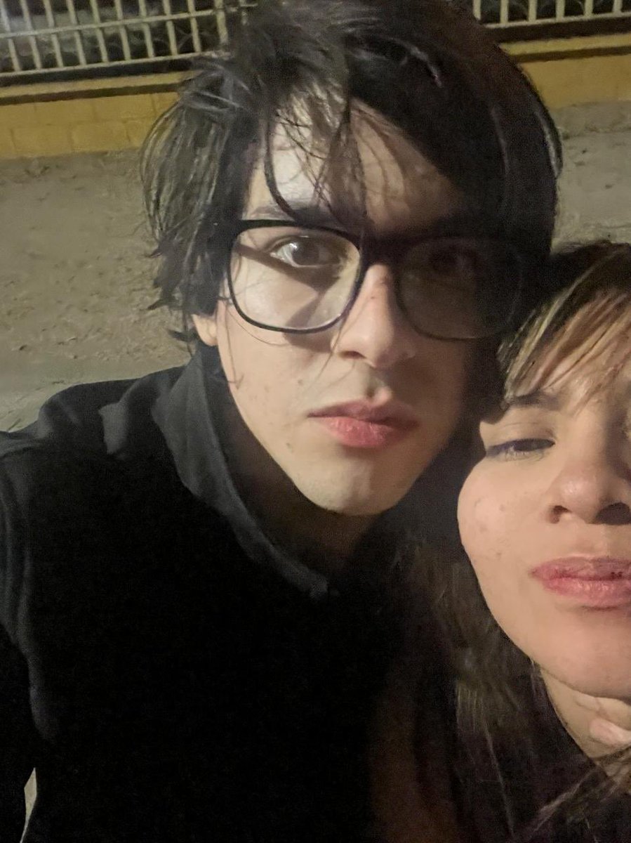 #DanyDuran tweet media