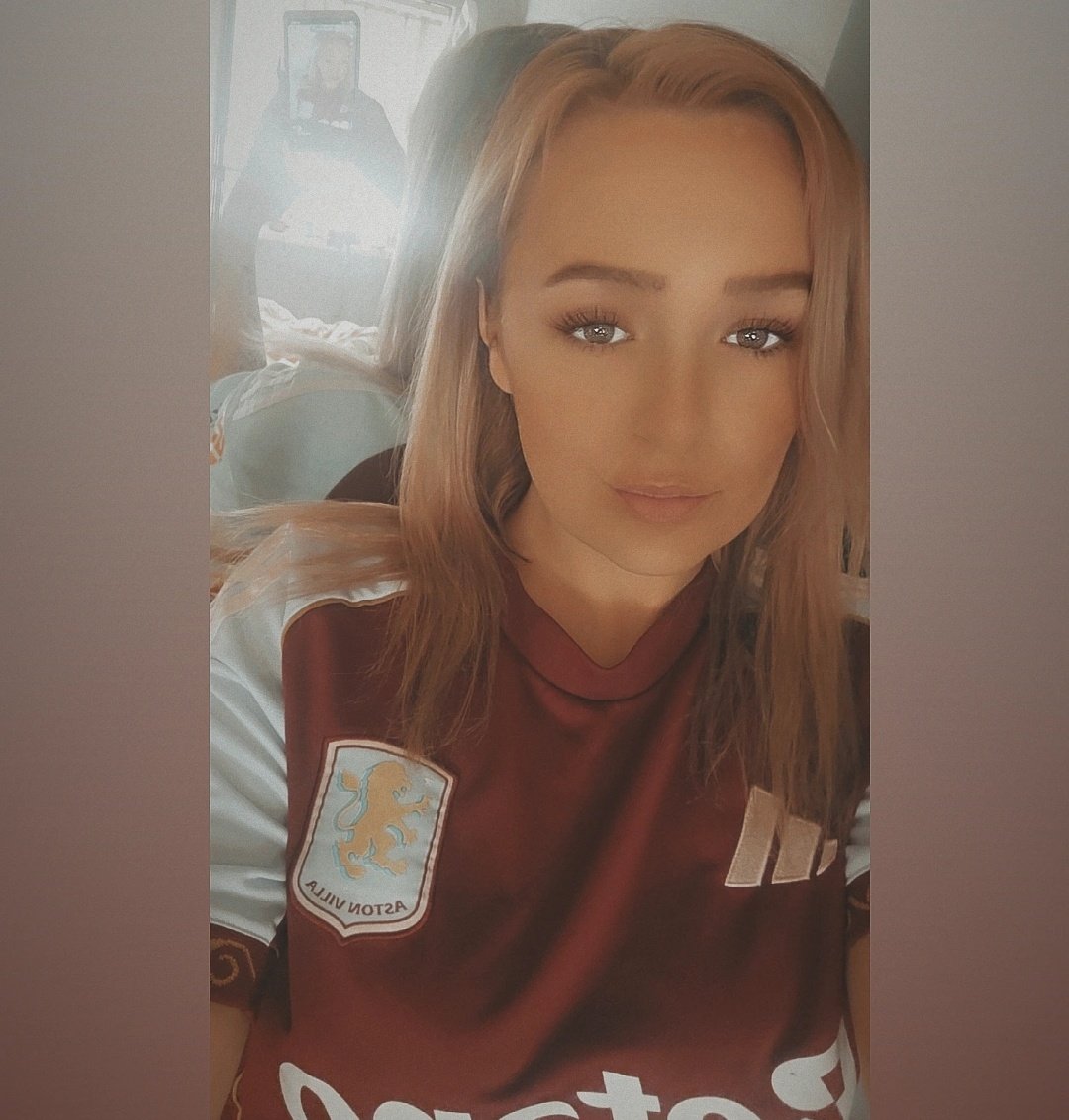 𝕋𝕙𝕖𝕍𝕚𝕝𝕝𝕒ℙ𝕣𝕚𝕟𝕔𝕖𝕤𝕤👑💜💙 tweet media