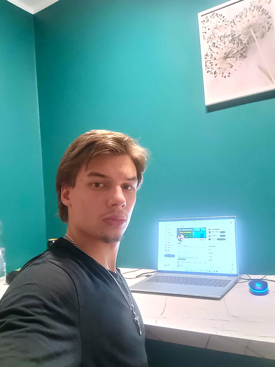Oskar Studnicki tweet media