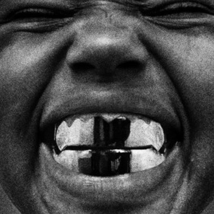 YEFANATICS tweet media