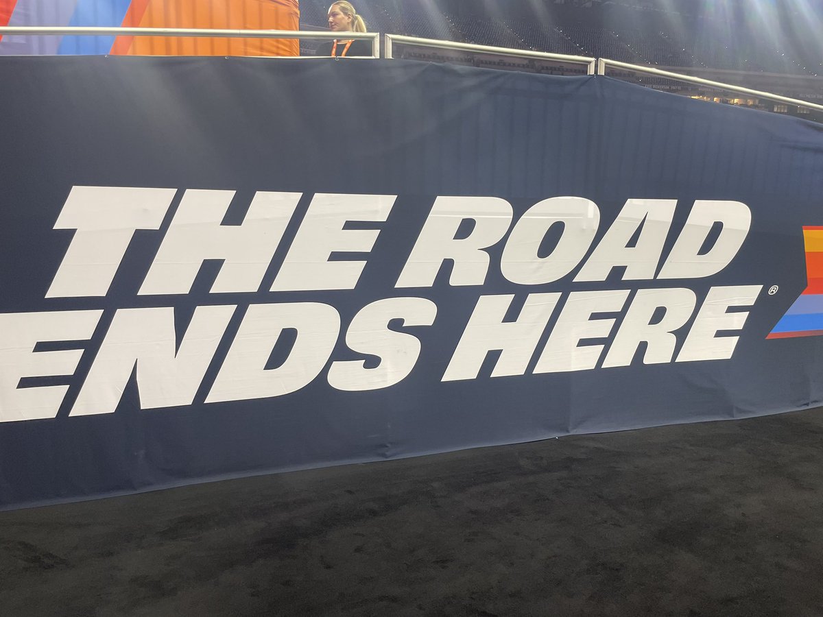 K_Ross_24's tweet photo. I was able to attend:
NCAA FF/Championship (3x)
NIT FF/Championship (3x)
D2 & D3 Championship (2x)
Reese’s All-Star Game (1x)
I wonder how many others can claim that?
#NCAAFinalFour https://t.co/BV8bE3iKnk