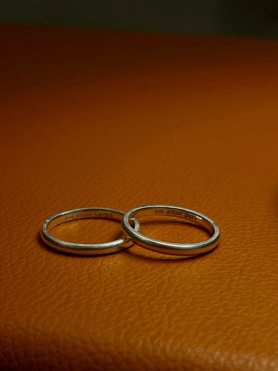 lô ˢᵗˢ tweet media