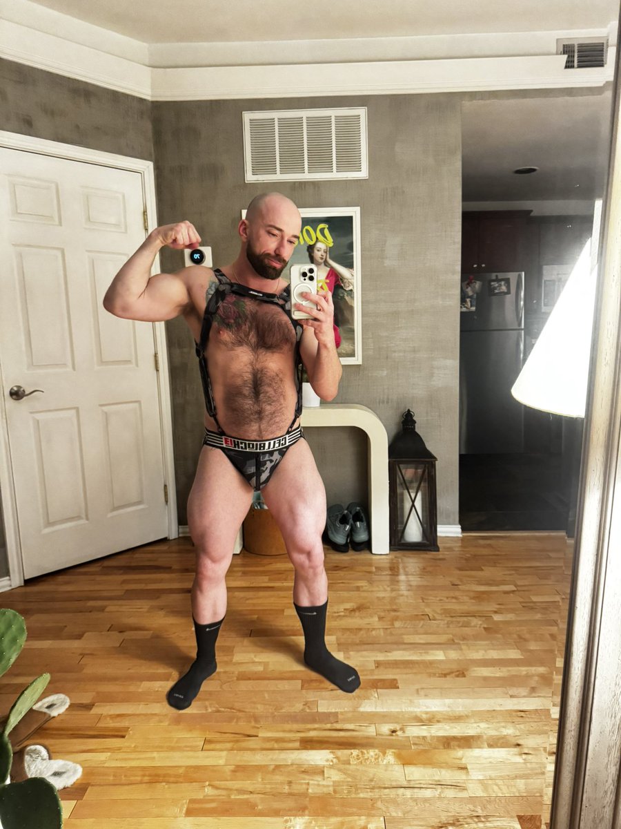 Cole Swan tweet media