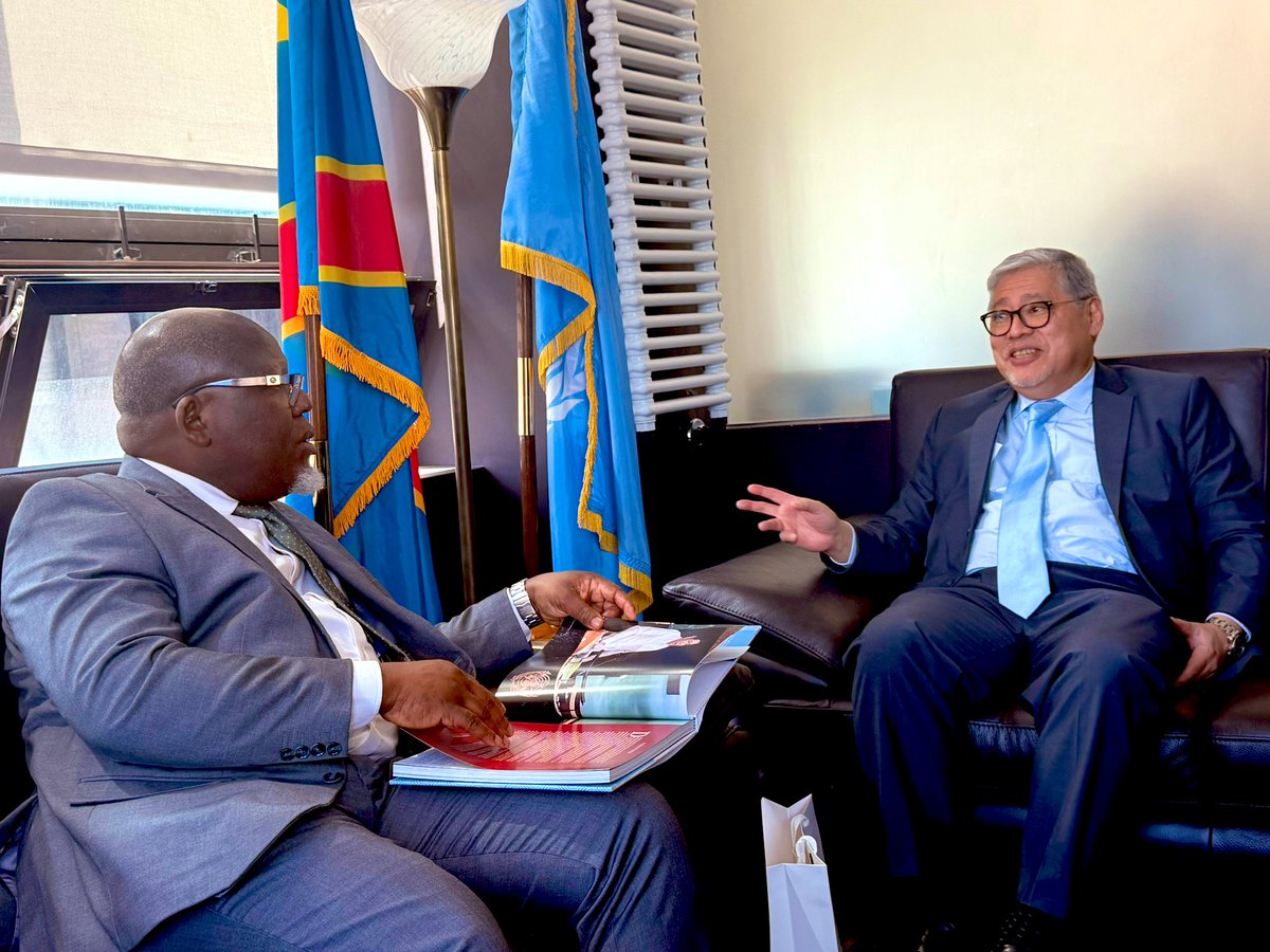 RDCongoONU's tweet image. Le Représentant permanent de la #RDC auprès des Nations Unies, l’Ambassadeur Zénon Mukongo Ngay, a reçu cet après-midi son homologue des Philippines, l’Ambassadeur Enrique A. Manalo.

Des échanges constructifs ont porté sur des questions d’intérêt commun.
#RDC #UN #Diplomatie