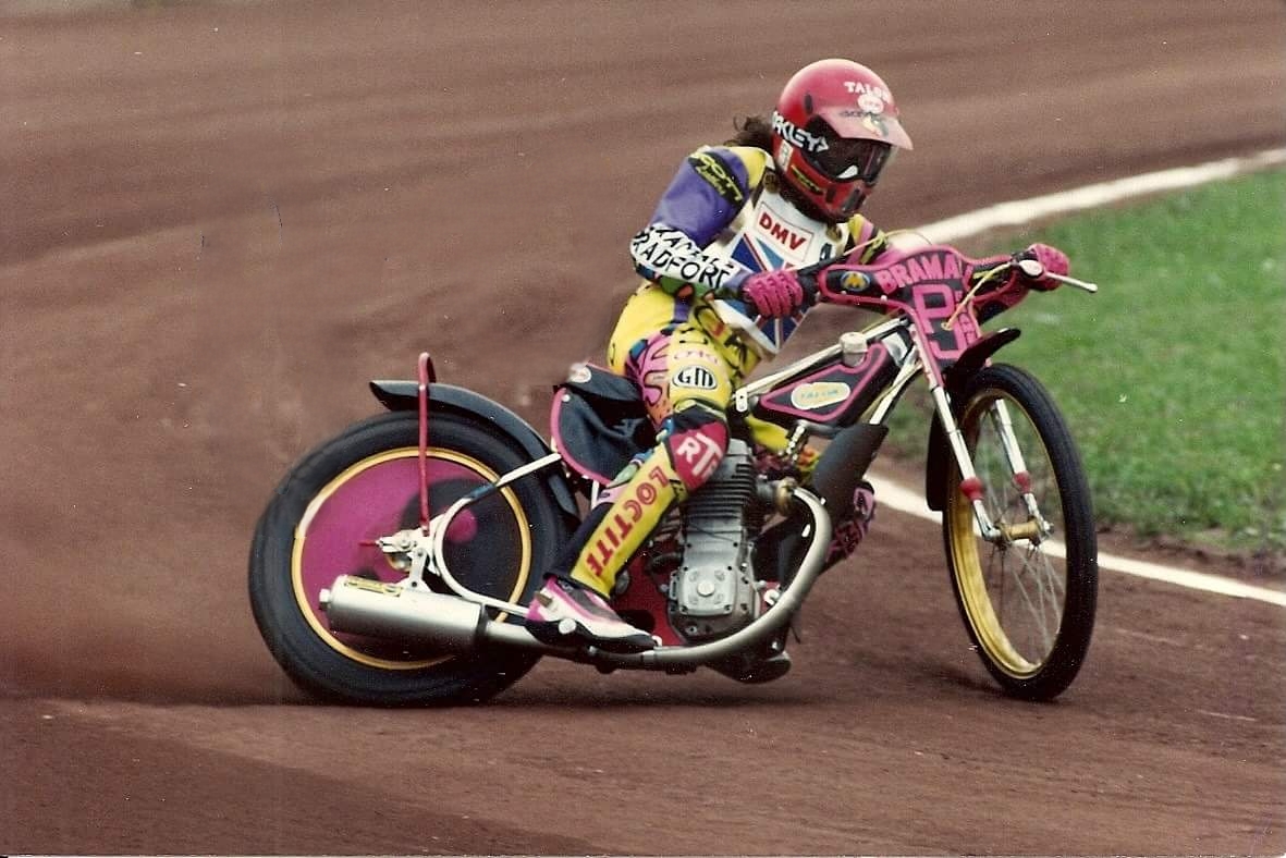 Upright Speedway tweet media