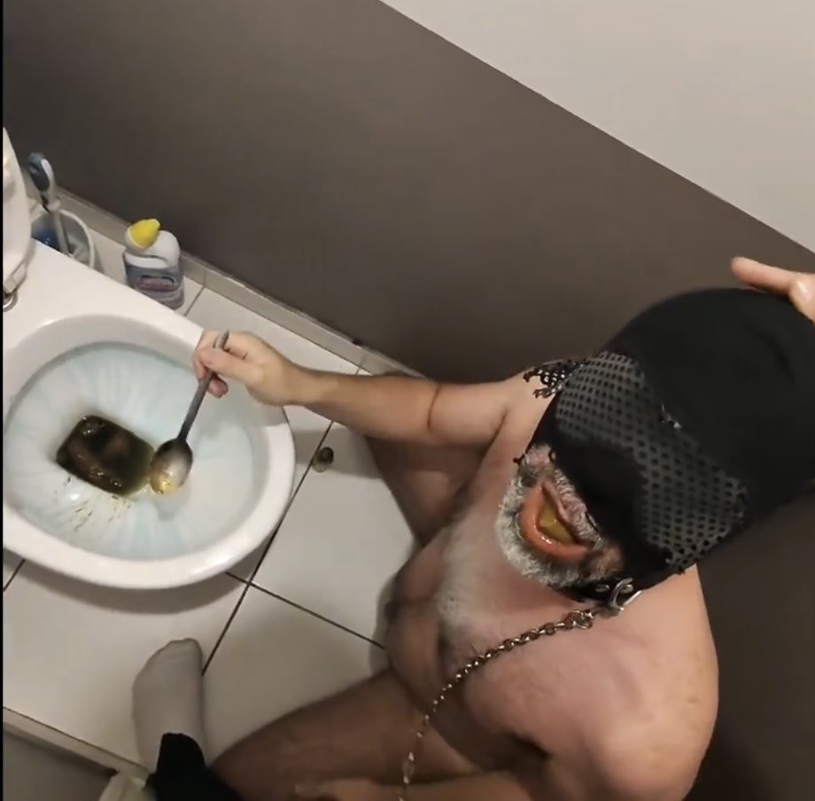 Mange Merde 💩🚽🐽 tweet media