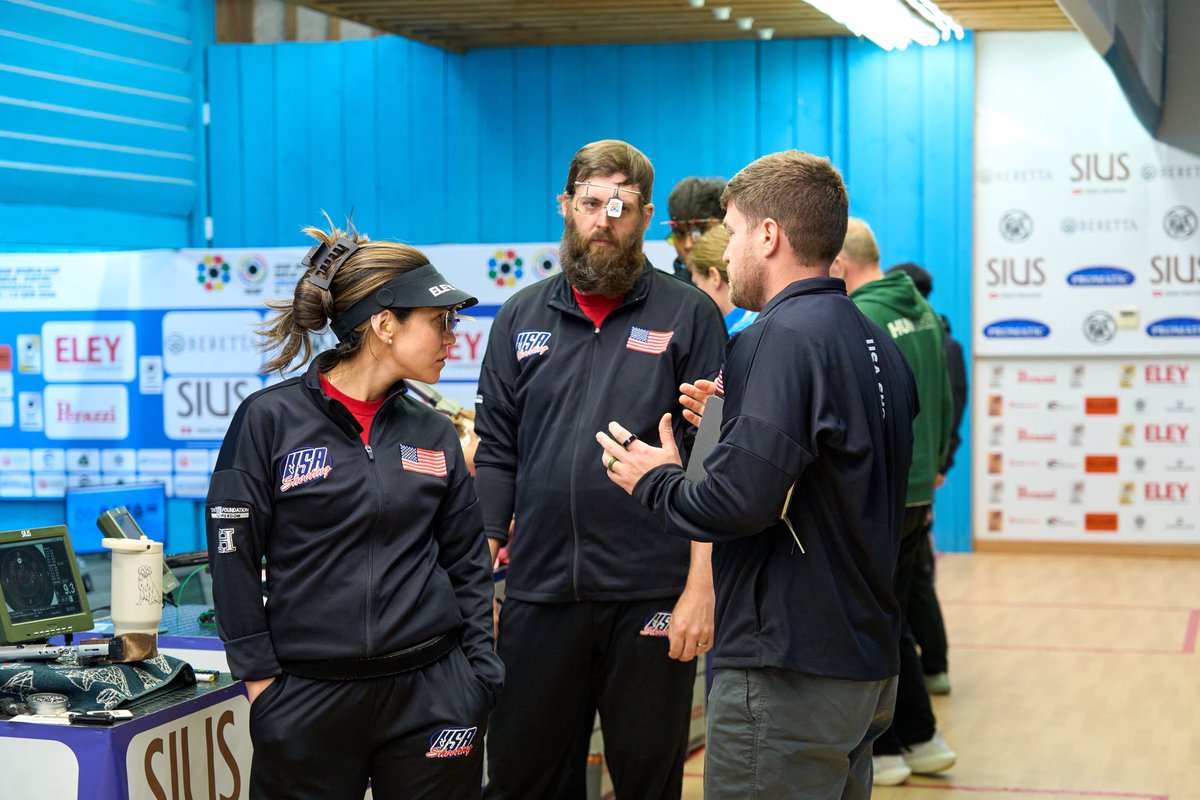 USAShooting's tweet image. Strong start in Granada 🇪🇸

Nick Mowrer and Nathalia Tobar finish 4th in the final on day one of ISSF World Cup Rifle/Pistol competition.

📷 by @issf_official 

#ISSFWorldCup #pistol #Spain