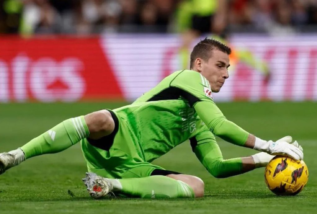 15 UCL | GIN tweet media