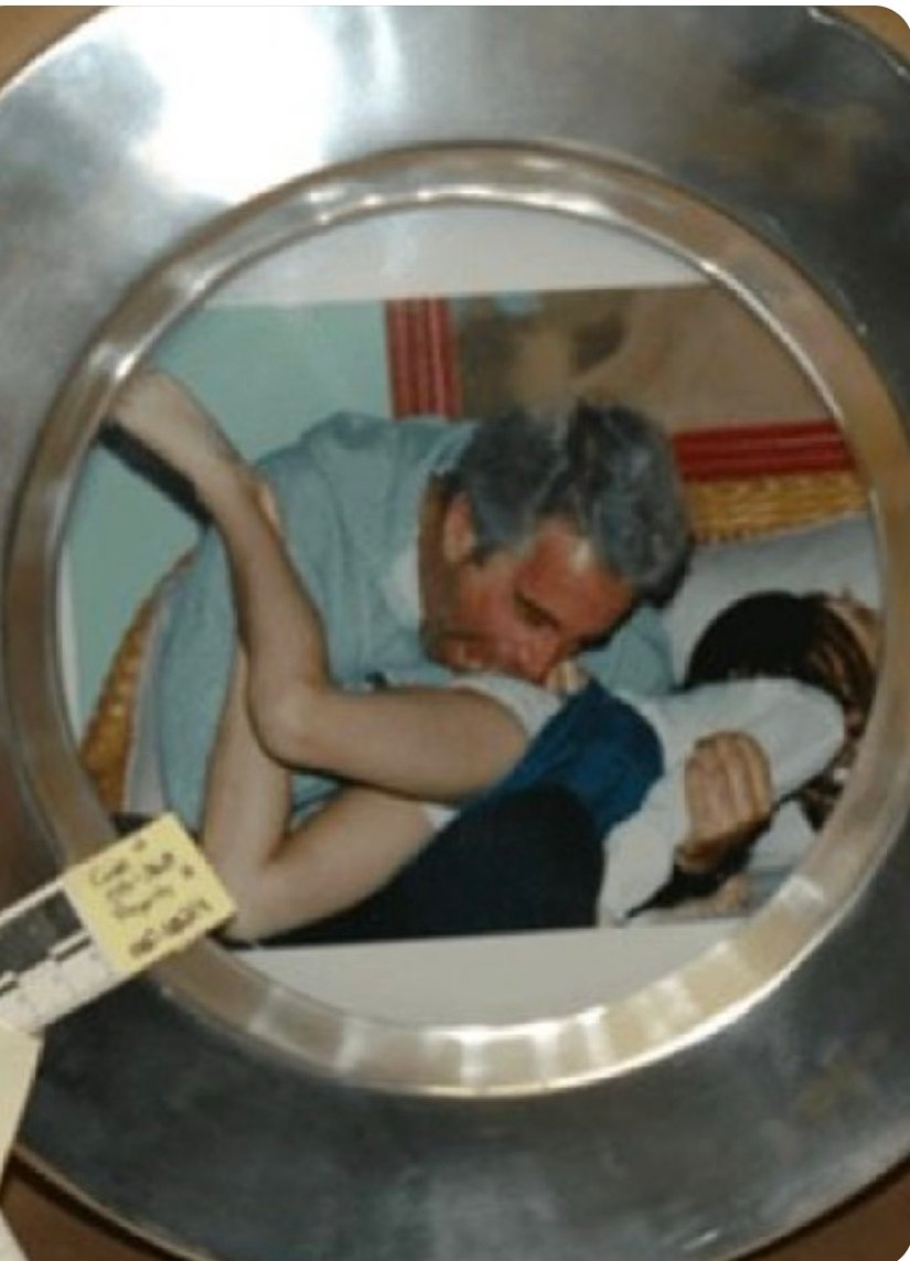 MaguèyeAmsata tweet media