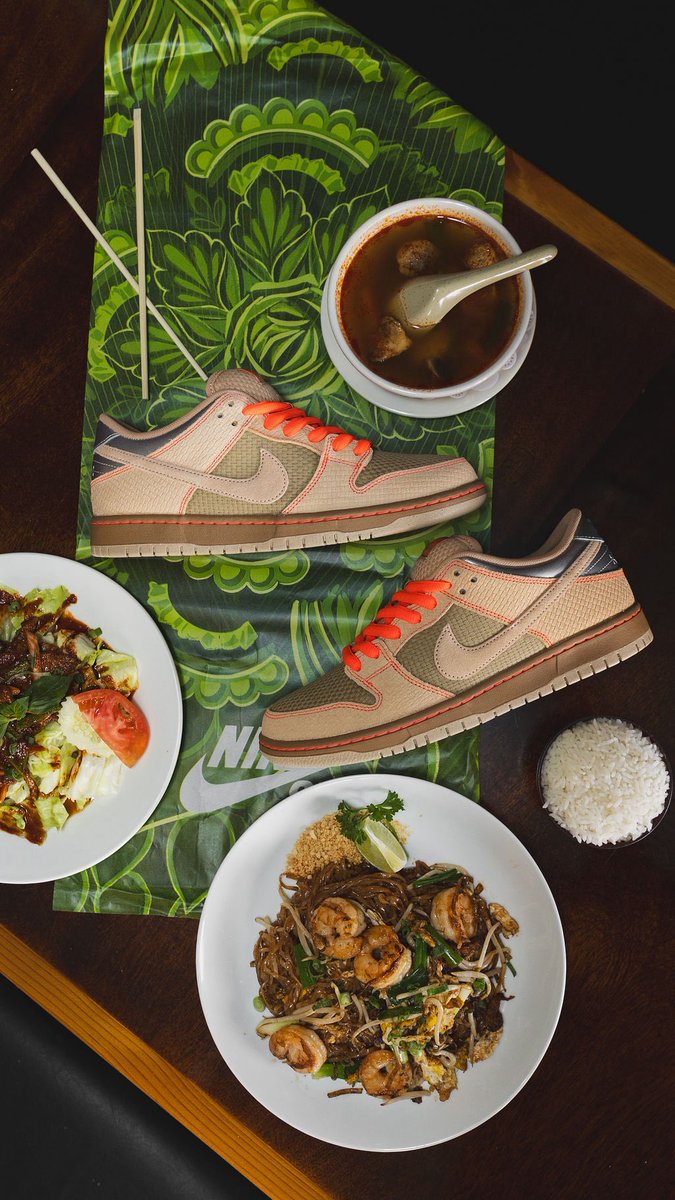 house_drift's tweet photo. Nike SB Dunk Low Pro “Som Tum” pulls from Thailand’s iconic green papaya salad. Woven panels nod to kratip rice baskets, with earthy suede and textured uppers inspired by shredded papaya. Orange hits bring the heat, while the heel features Thai patterns with Nike written in Thai script.

Under the tongue, graphics show Som Tum and sticky rice. Insoles carry rice bag details, with a hidden lotus on the Zoom Air.

Thank you to Siam Orchid Cocoa Beach for the amazing Thai food and letting us use their space to catch this full story 🙏

Release Details:
• Saturday, April 11th • In-Store: 11AM EST • Online: 2PM EST • $130 MSRP • Sizes 5M–15M • 1 Pair Per Customer