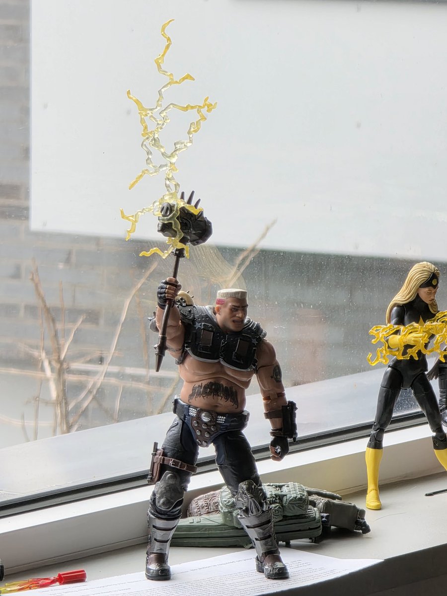 Coleman_Boston's tweet image. Whosoever holds this hammer… probably shouldn’t. ⚡
The storm didn’t choose him… but it came anyway.
#Thor #Mjolnir #MarvelLegends #ToyPhotography #GIJoe