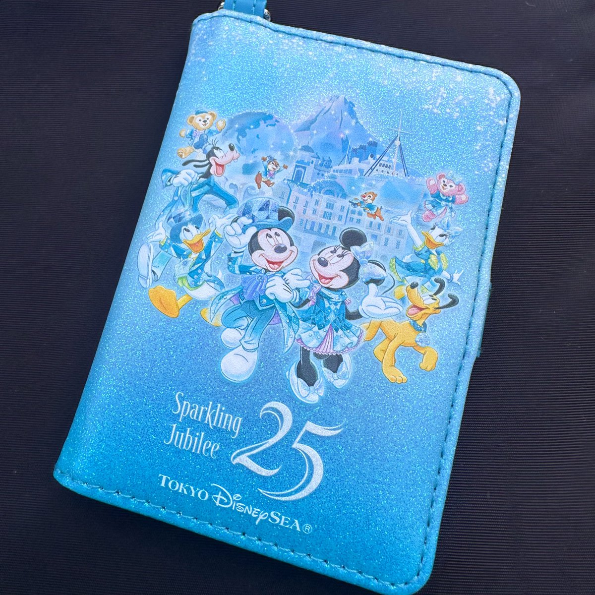 ファンタジースプリングスホテル キーケース 公式】東京ディズニーシーの25周年を記念したディズニーホテルの