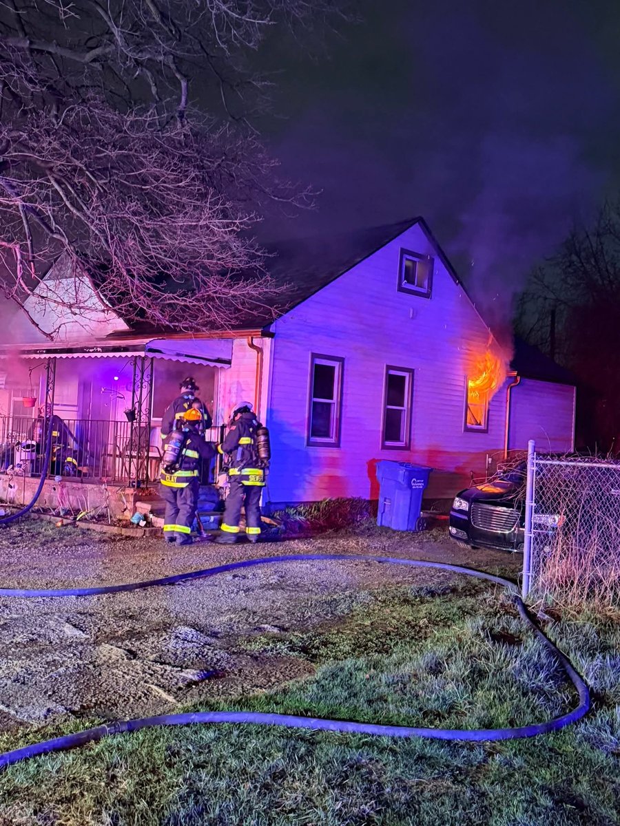 Puretruth21's tweet photo. https://t.co/J4zZQ6i5PC
Please donate if u can this is my mother in laws house and she has no insurance. https://t.co/YGbU1puB5q