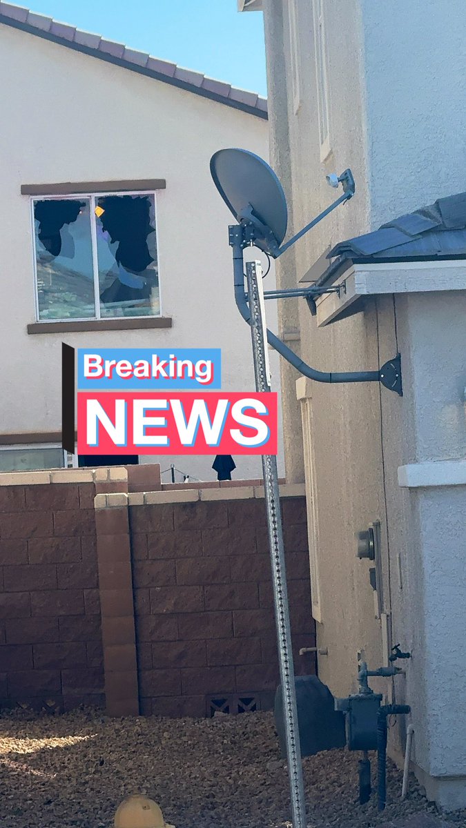 bluesidehopes's tweet photo. So anyone know what happened on mazeno peak last night in NLV or all news outlets just not reporting on it..? https://t.co/v9AlBEEijW