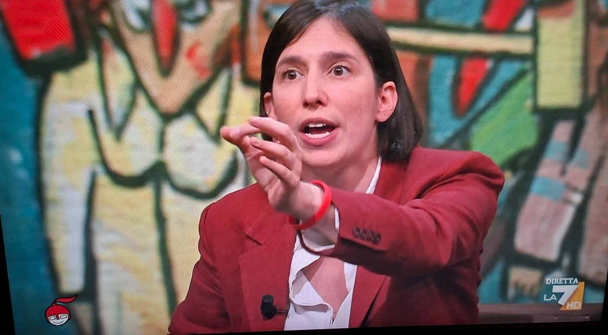 manginobrioches's tweet image. #EllySchlein a #dimartedì è chiara, precisa, dritta al punto. Su tutto. Dal "selfie" della premier alle #rinnovabili. Dal caso #DelMastro alle politiche contro le donne e le famiglie. "Col vittimismo non paghiamo bollette e pieno".
Chi l'accusa è in malafede, o ha pregiudizi.