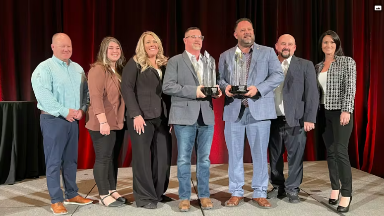 ConstructionEqt's tweet image. Fleet excellence on display 🏆 Kwest Group and Sarasota County just took top honors in the 2026 Fleet Masters Awards at Conexpo. Smart fleet strategy. Strong execution. Industry leadership.

See what set them apart: bit.ly/4snajzm
#FleetManagement #Construction #Conexpo