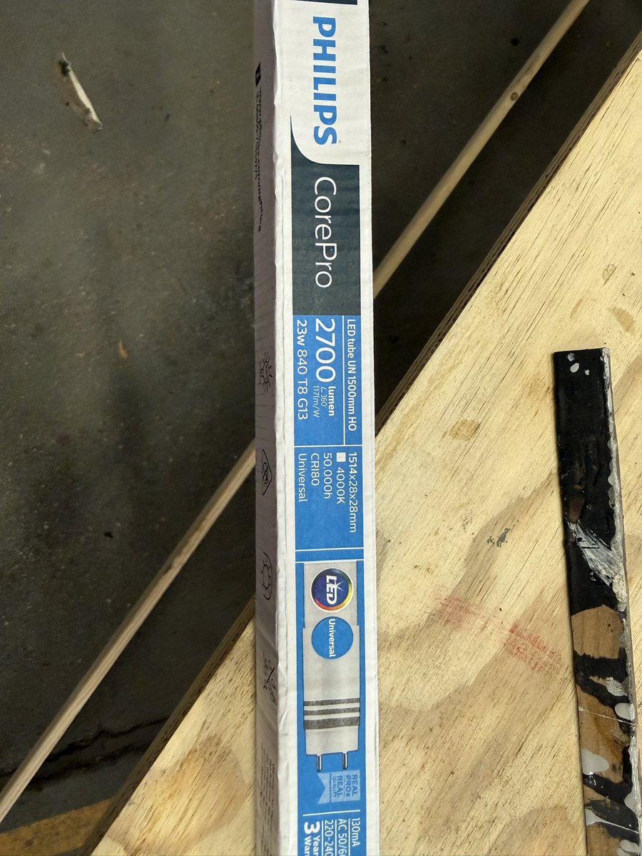 423417_GordonPettitt tweet media