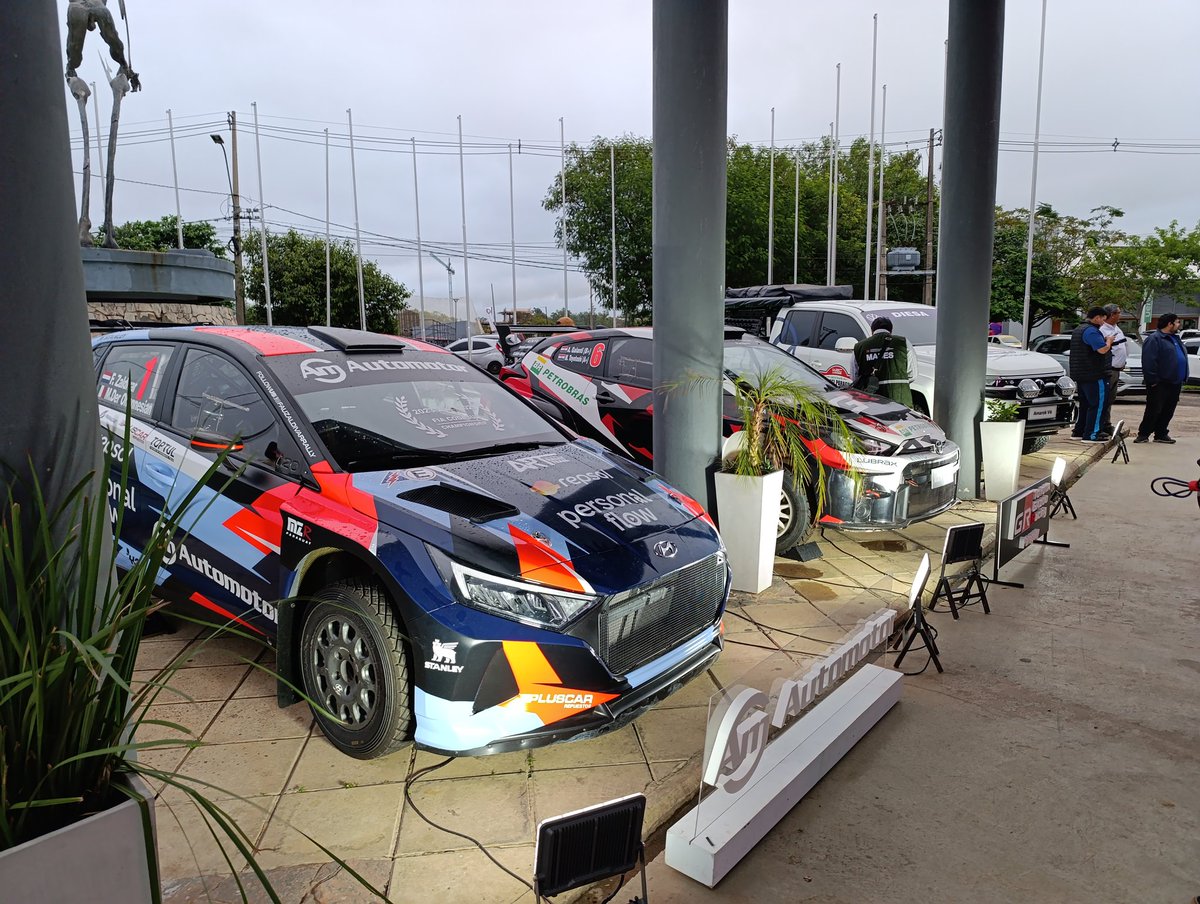 Lucho Ruíz Díaz tweet media