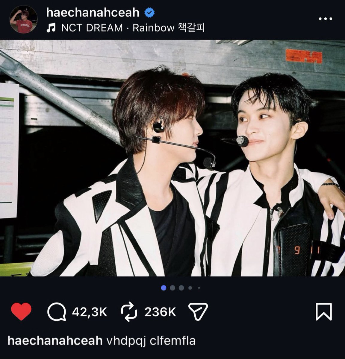 vicky 🍏 ONE YEAR WITH TFF tweet media