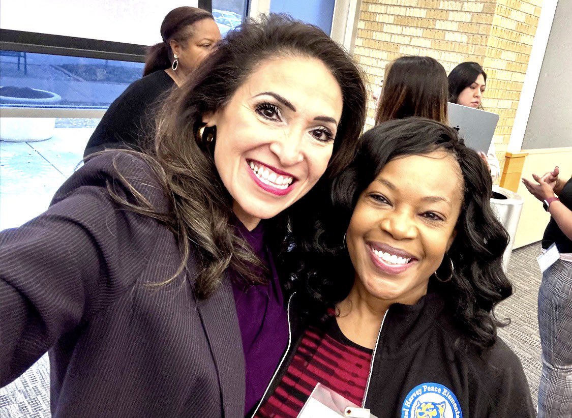 YassminCLee's tweet image. Happy National Assistant Principal Week - @FortWorthISD and #fwisdleads thanks all our Assistant Principals and Principal Residents for the work they do to support our schools. 
FWISD.org/careers 
#FWISD
@FWISDCareers