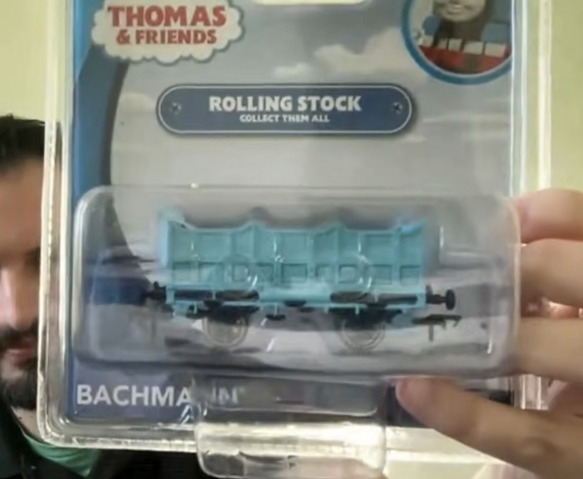 thomasmerchnews's tweet image. Thomas Tuesday revealed a first look at the boxed samples for Bachmann’s new HO scale Tar Tanker, Milk Tanker and Open carriage wagon!