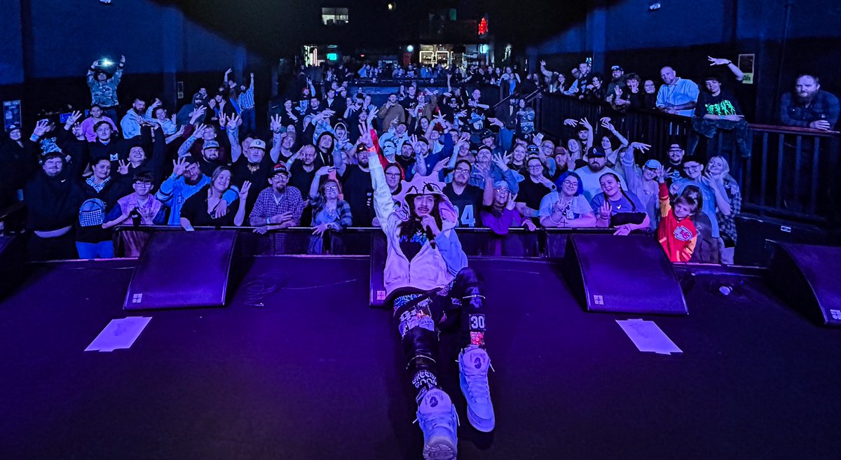 lil late wit this post but s/o everyone that popped out to The Controlled Chaos tour in Foco with Merk , Hexxx &amp; Cricchi 🕺🤘thankful for all da new fans that copped some merchhh n showed love🖤🙏 new show announcement on da wayyyyy👀👀👀👀