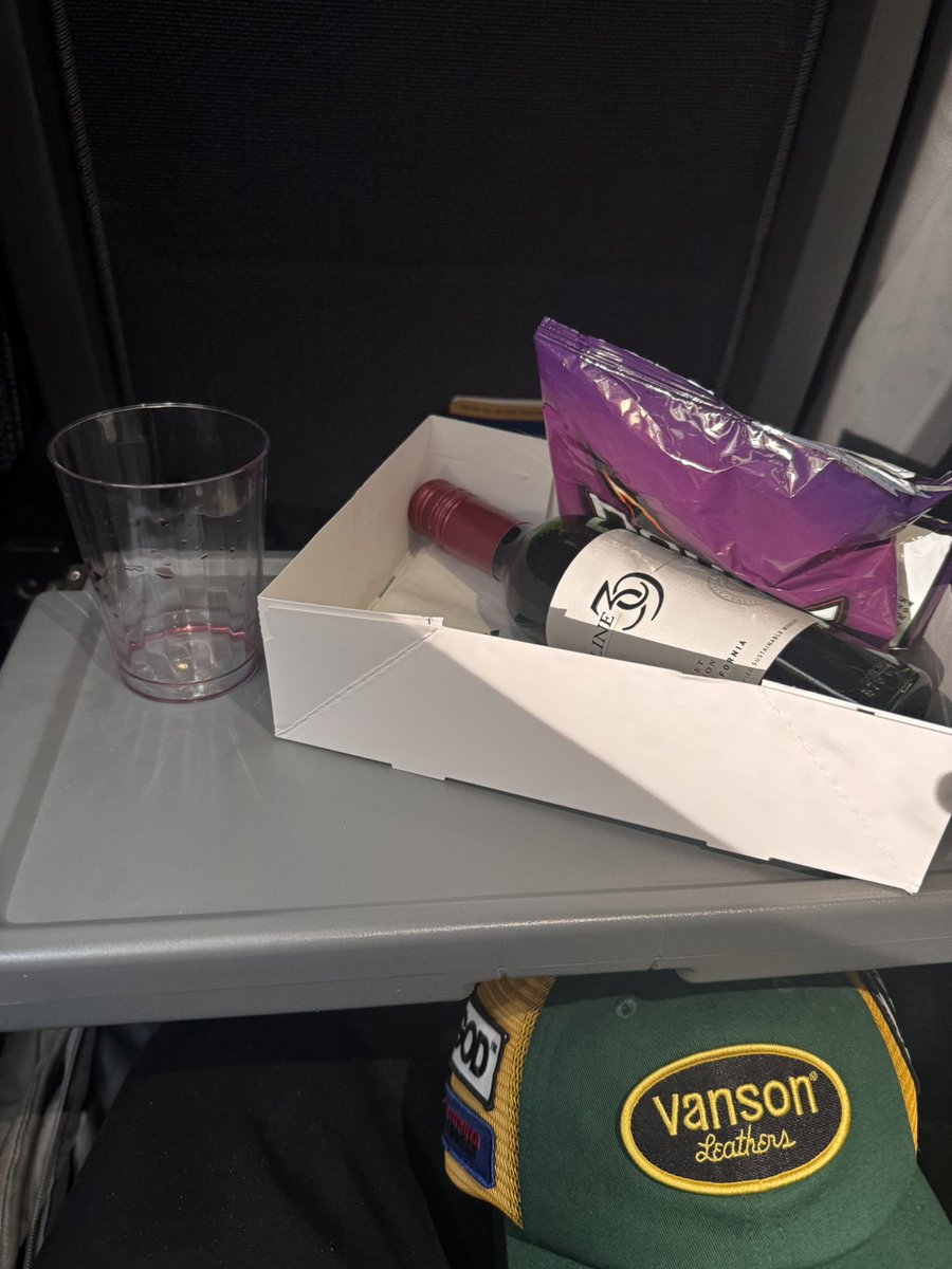 Triple M🍽️ tweet media