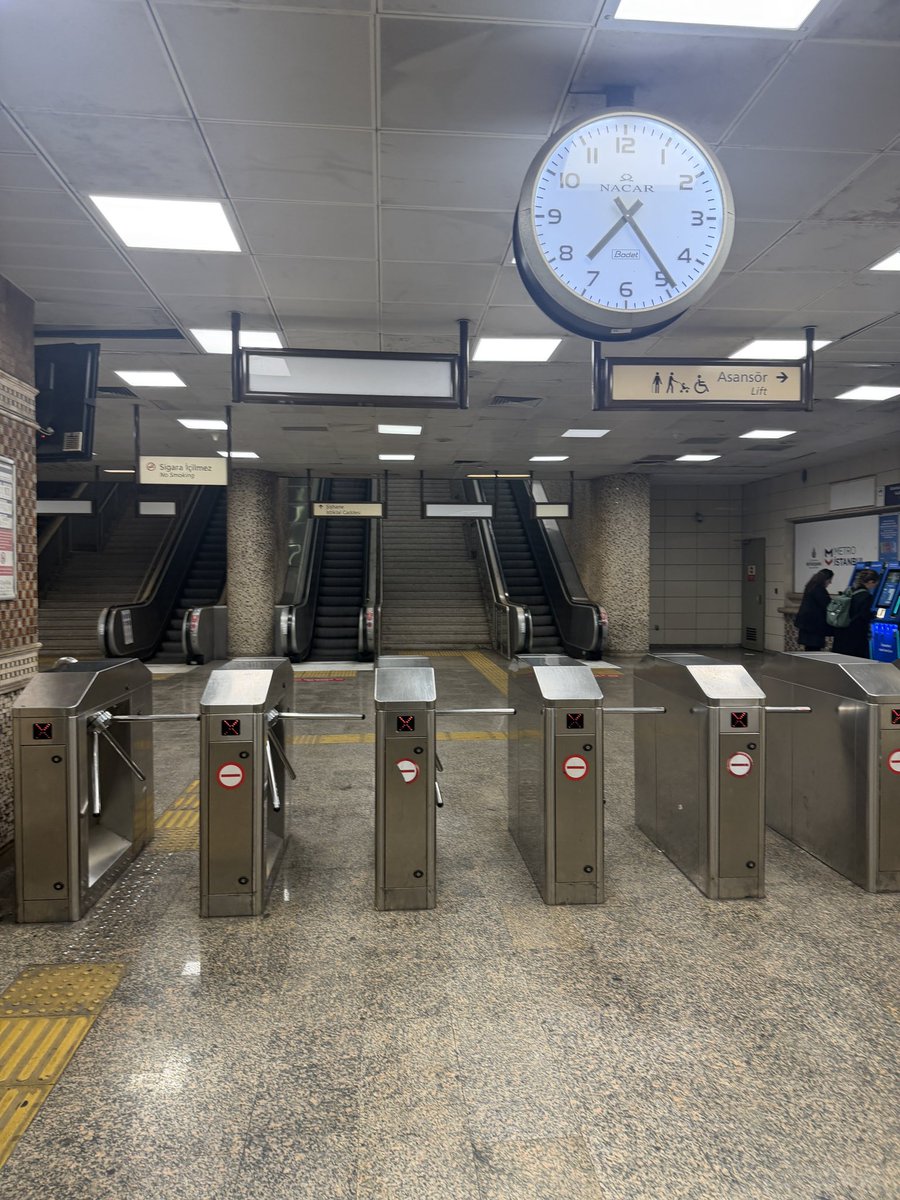 HOOØ.øOPEN IC MENTIKAS █̶̳̘͛̄̃͒̄̃͜█̴͇̱̅͒̅ 🇲🇨 tweet media