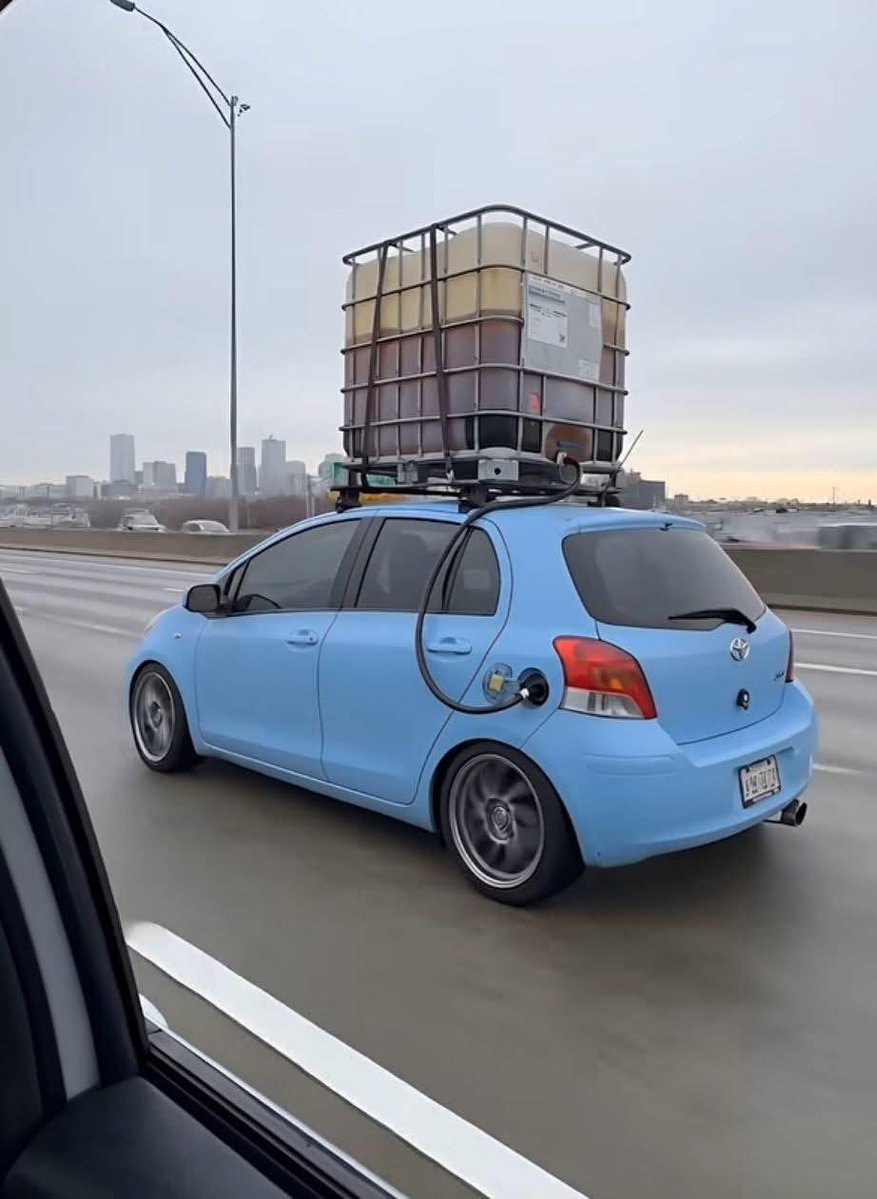 Vaclav Hlinovsky tweet media