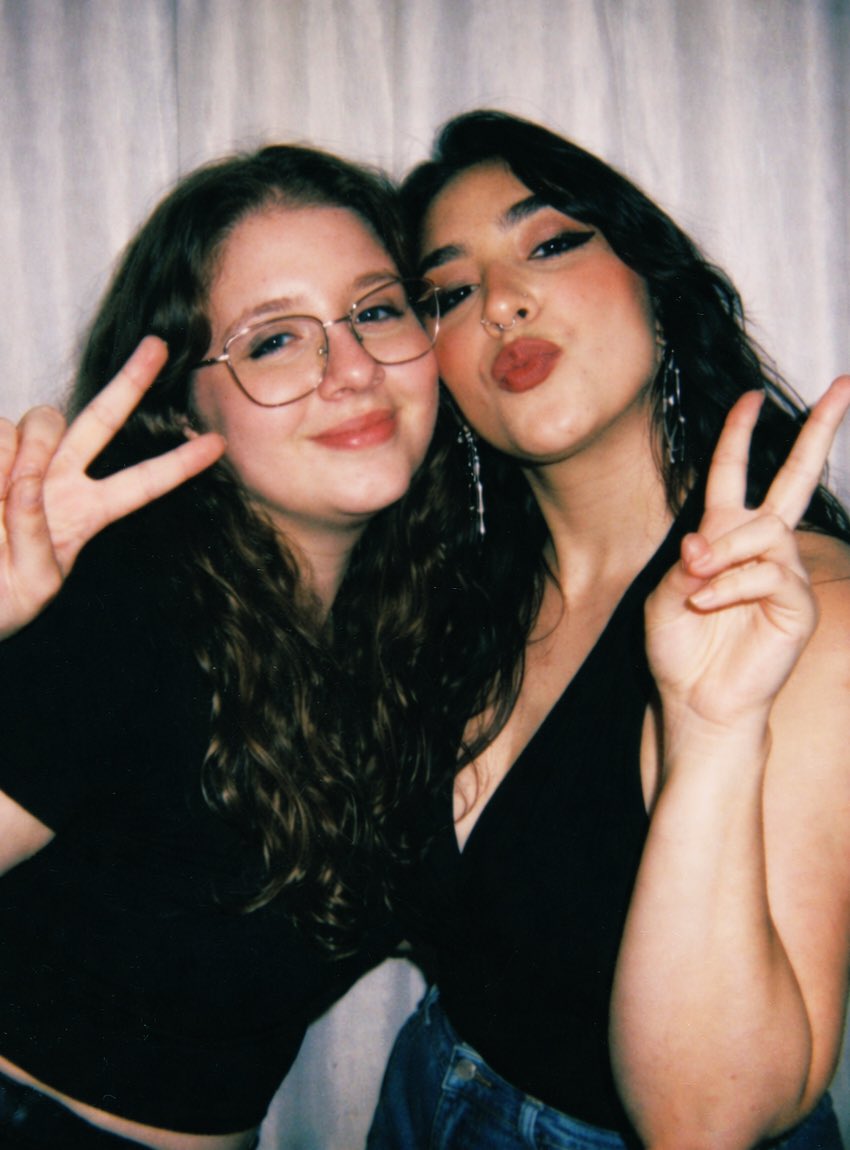 Duda ; 🍯 tweet media