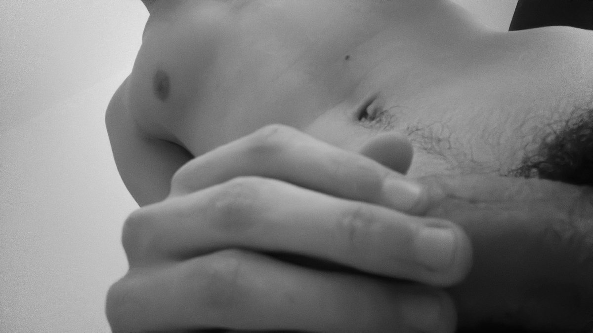james65342's tweet photo. rt to see more😉 #gay #bi #men #horny https://t.co/mhSw31peGU