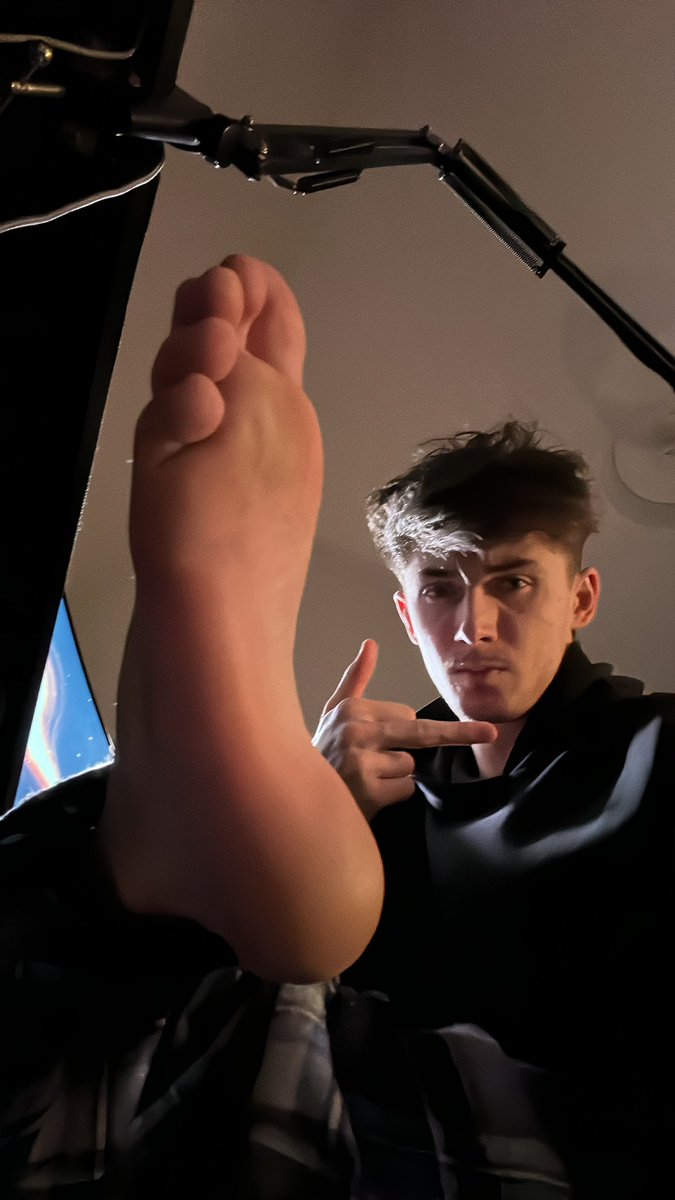 masterjock17's tweet image. Back up for @masterjock7 #findom