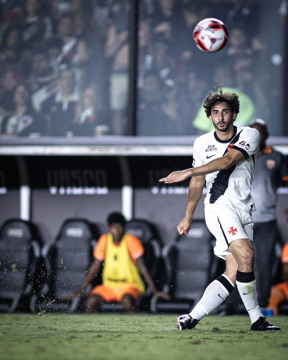 analisavasco tweet media