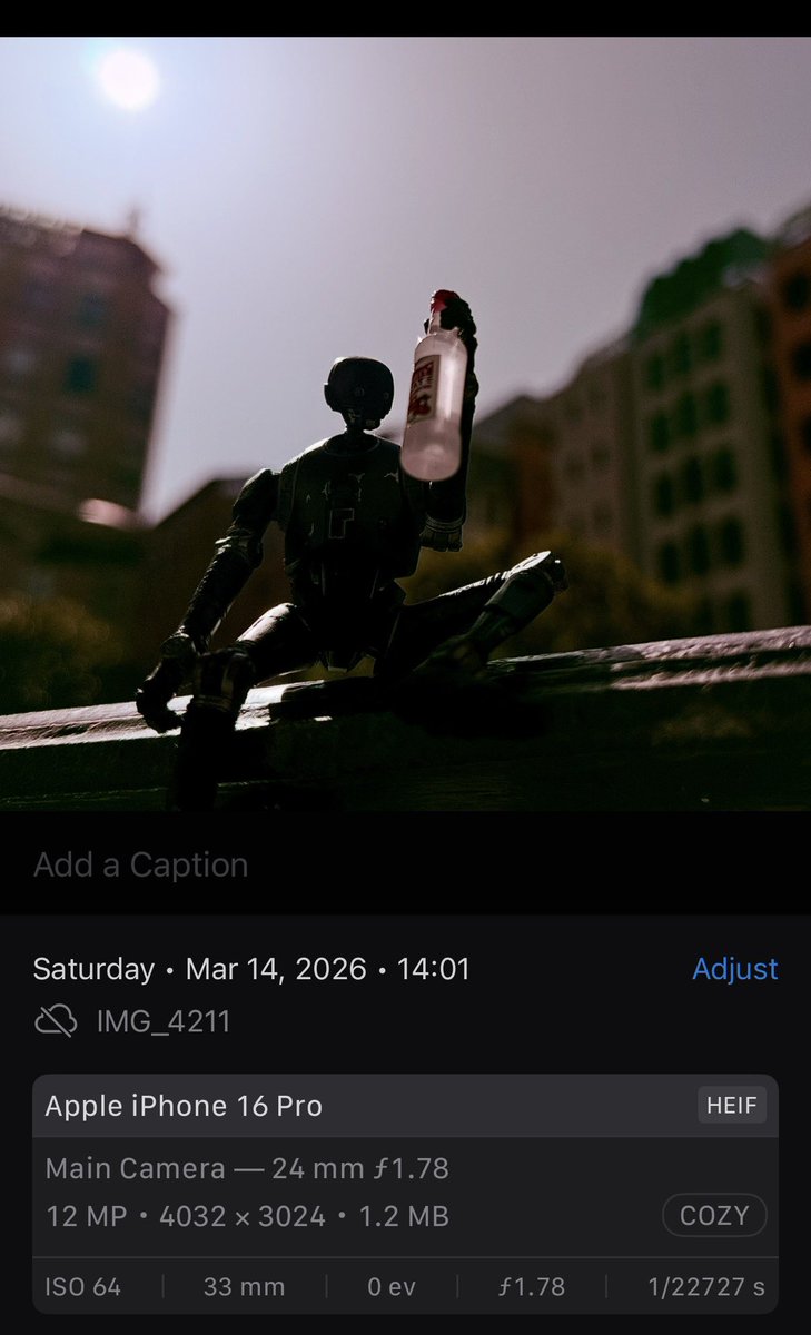 あや。 tweet media