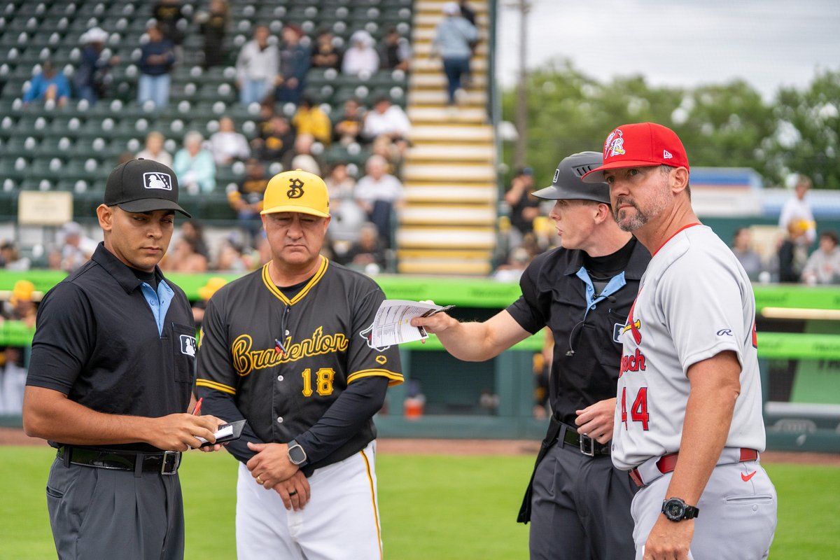 The_Marauders's tweet image. Soaking up the sun ☀️ #OpeningDay
