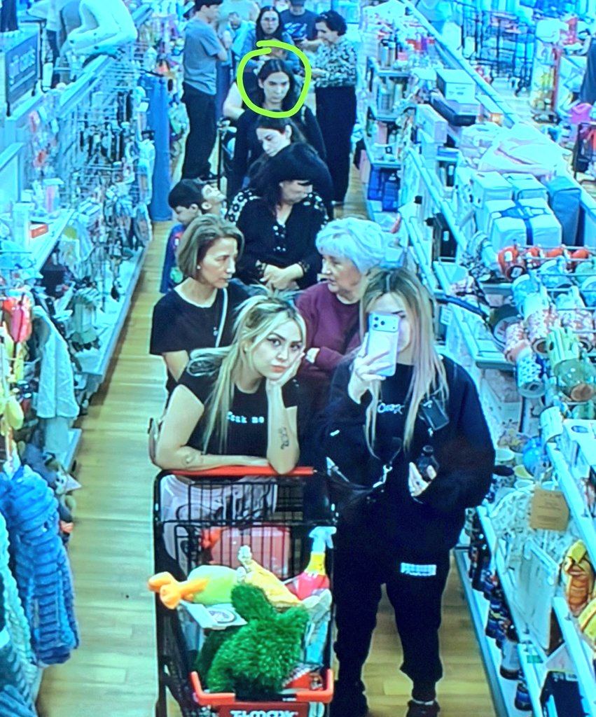 Carlos Salazar (Seth) tweet media