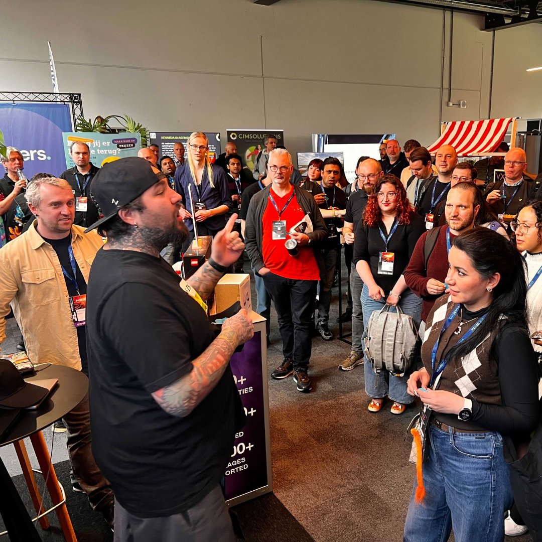 TuxCare_'s tweet photo. Voxxed Days Amsterdam 2026 ✅

We had a great time meeting people from the community, chatting open source security, and seeing TuxCare's Chris DeMars take the stage for multiple talks during the event.

Missed us at #vdams26? See where we’re headed next:
https://t.co/99aPSkHwhK https://t.co/Jrfgoeq5dK