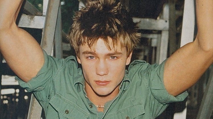 luna ✮˚.⋆ tweet media