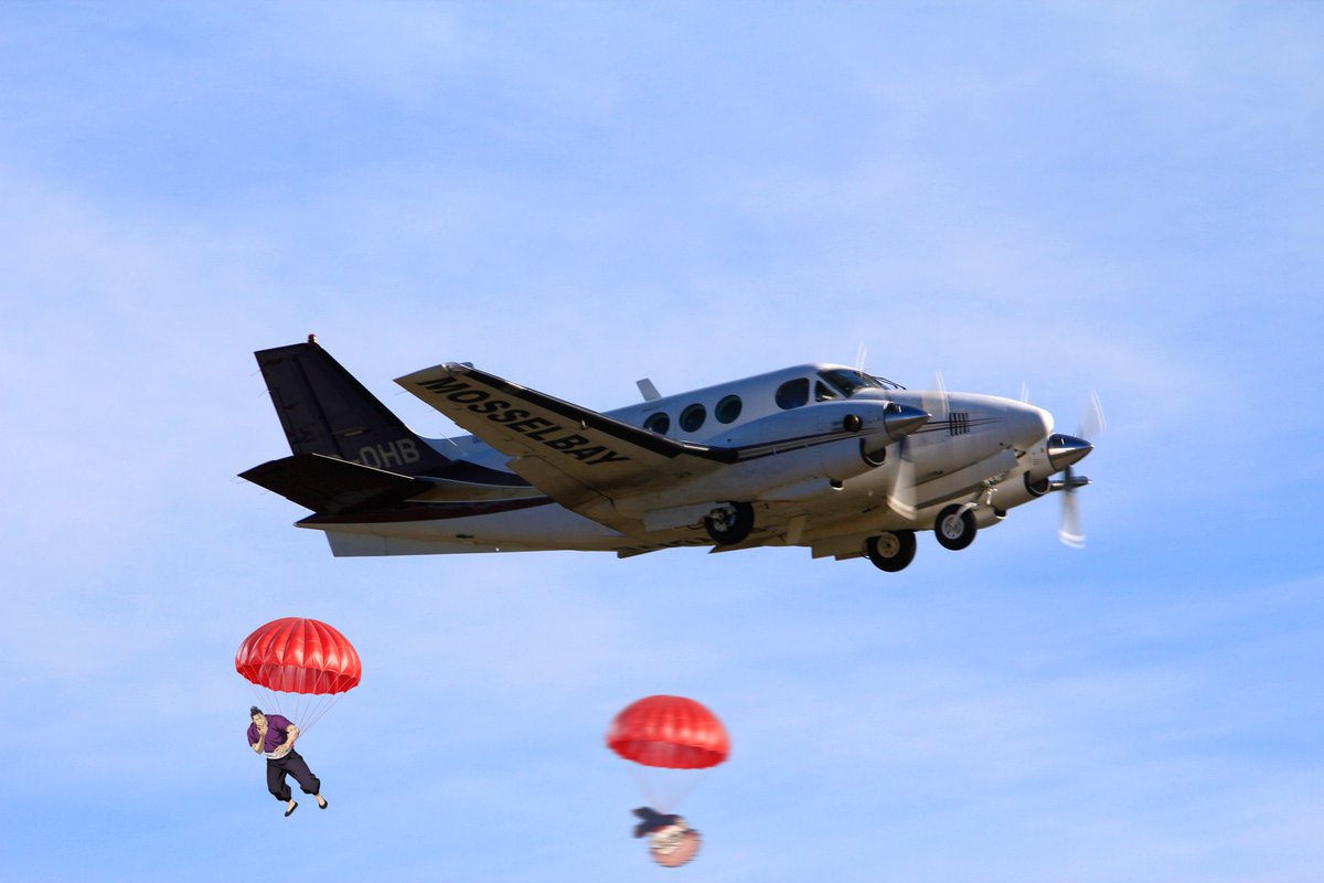 jjk in random places tweet media