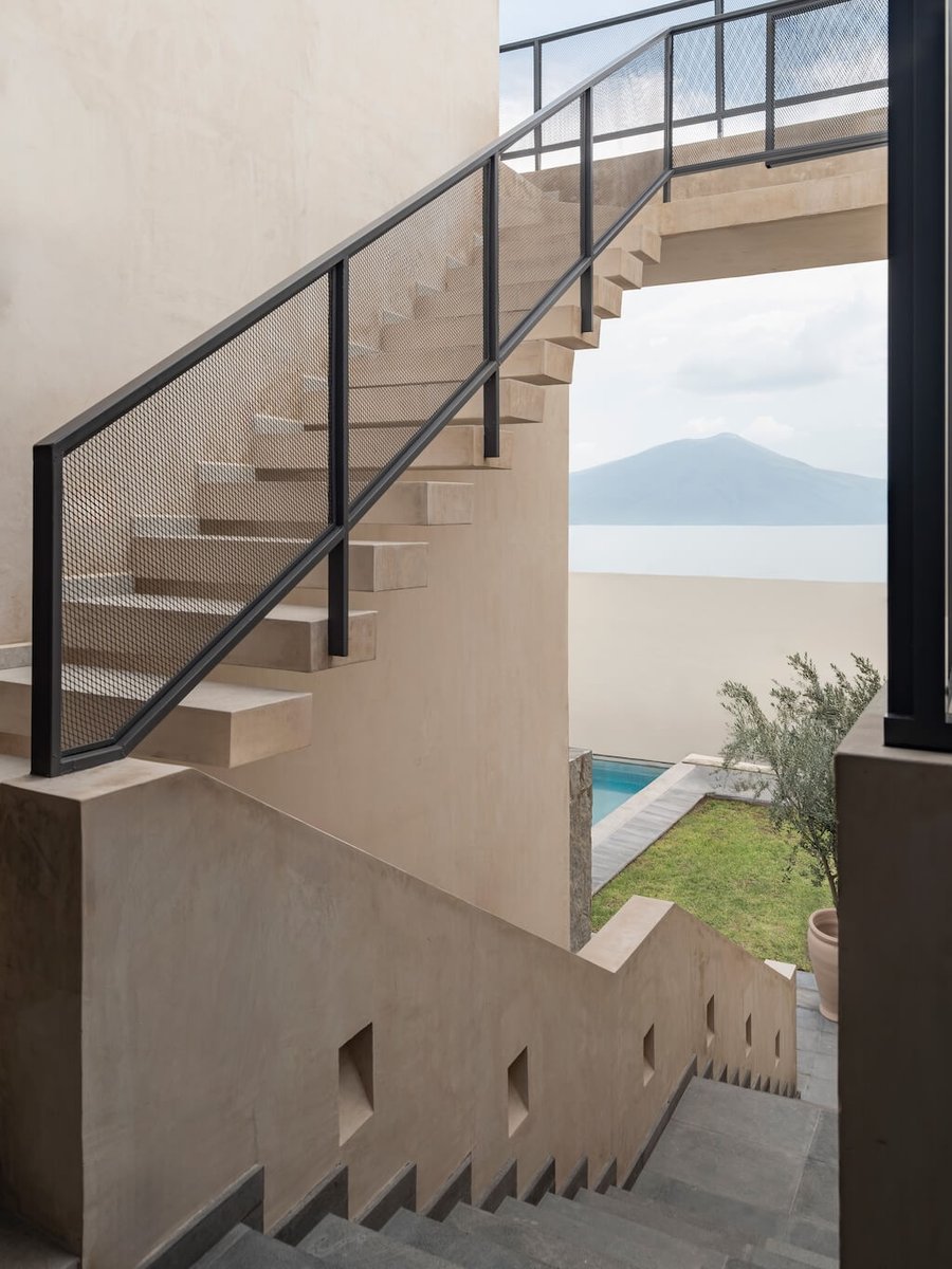 AmazingArchi's tweet photo. Casa Tempisque, Jocotepec, Jalisco, Mexico by Bernardo Bross Arquitectura

Read more: https://t.co/H47G6y9X3b https://t.co/QXorv3hAwO