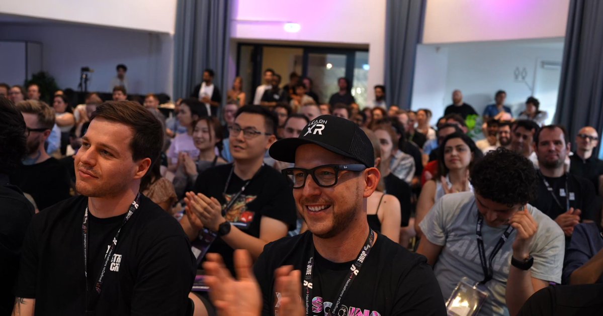 SkarredGhost's tweet image. In 2 days, XRCC, one of the best hackathons in the whole XR field, is going to start!

If you like to build, I suggest you to register for it: forms.immersive-insiders.com/xrcc26/registr…

#VirtualReality #VR