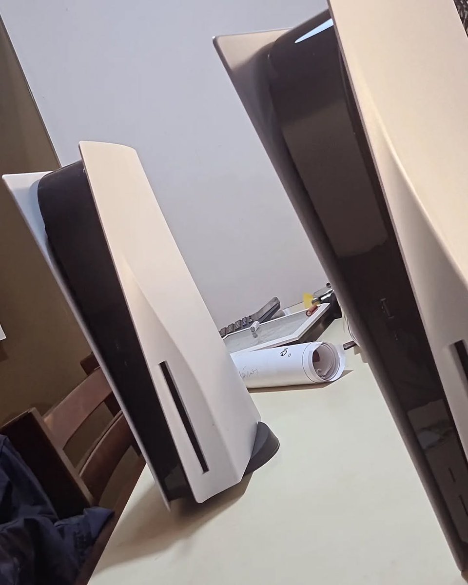 Cowboy Vasco 𐚁✠ tweet media